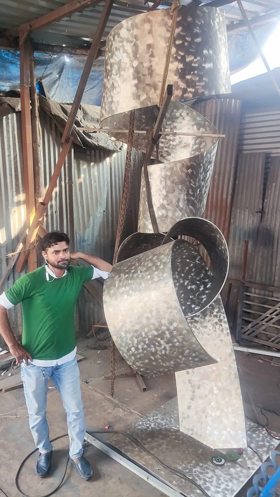 Sculpture & Metal Art 14